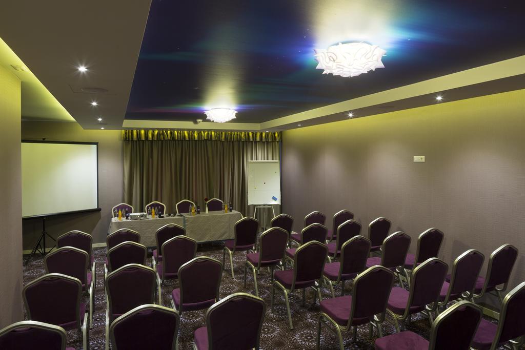 Exclusive Hotel & More Sibiu Luaran gambar