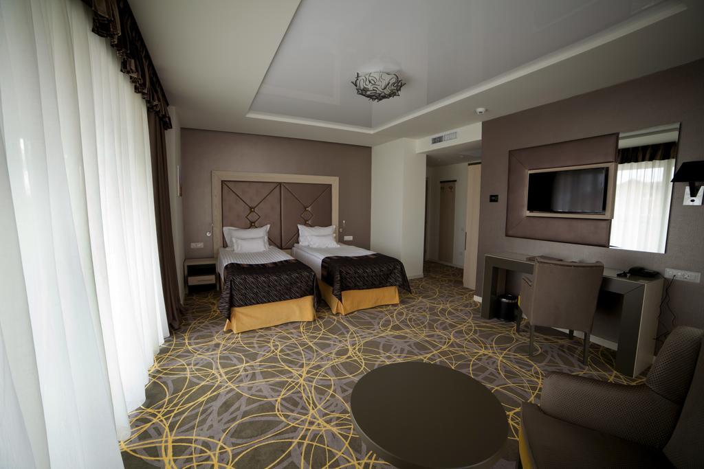 Exclusive Hotel & More Sibiu Luaran gambar