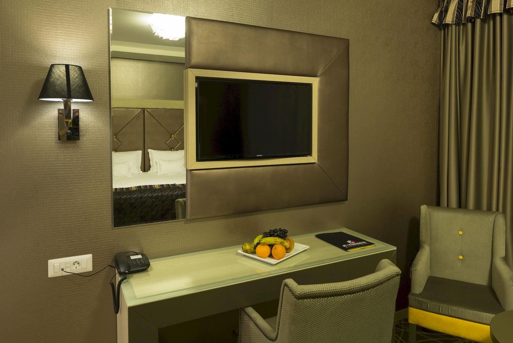 Exclusive Hotel & More Sibiu Luaran gambar