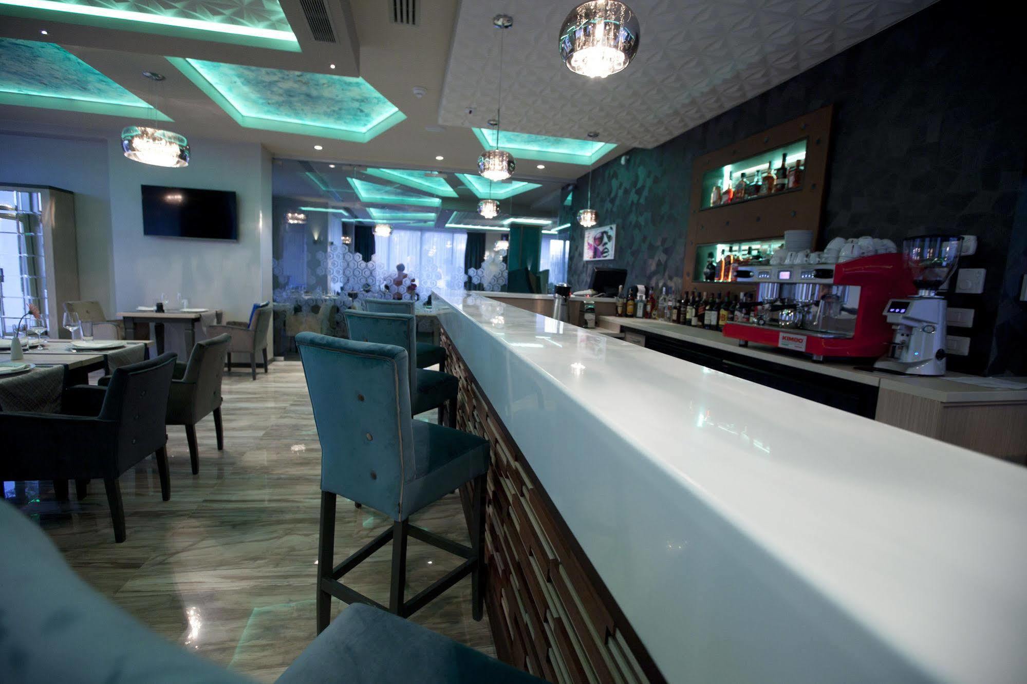 Exclusive Hotel & More Sibiu Luaran gambar